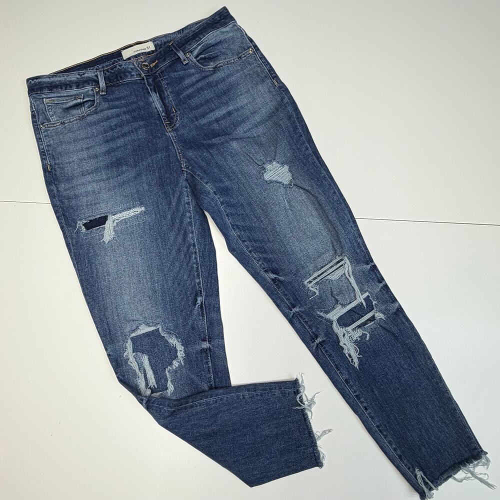 Maurices Distressed Skinny Jeans Size 31